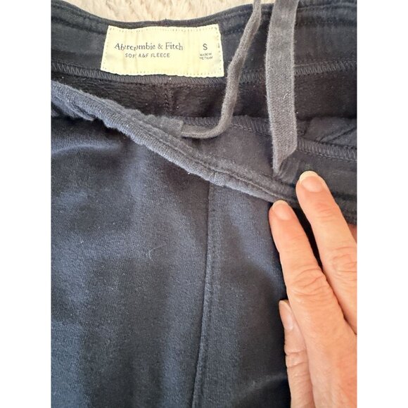 Abercrombie & Fitch Soft Fleece Shorts Women’s Small Navy Logo Drawstring - Picture 5 of 8